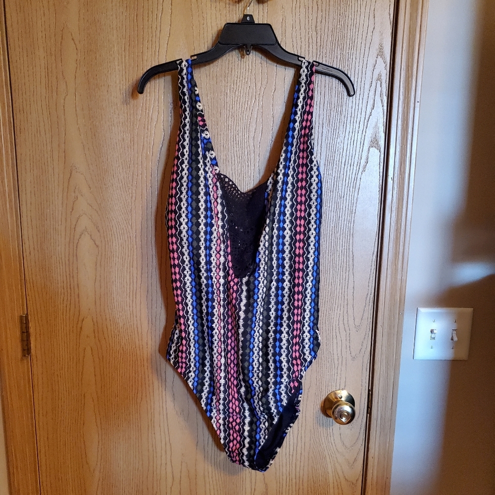 Time and Tru swim suit 3xl